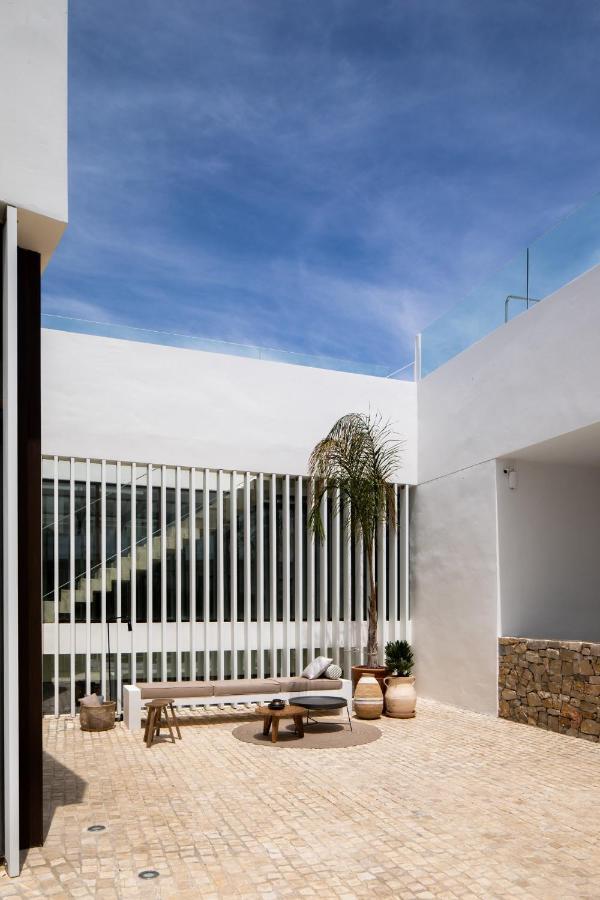 Porfirio Picota - Adults Recommended Hotel